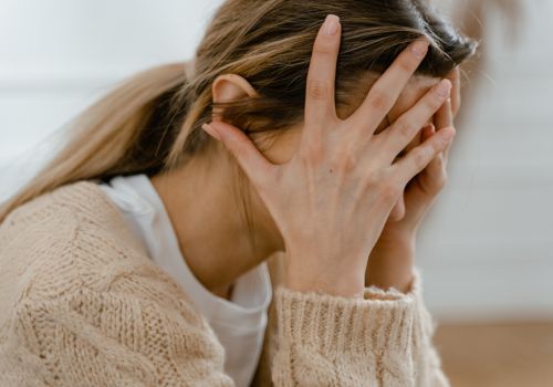 everyday stress situations and mindset shifts for calmer menopause
