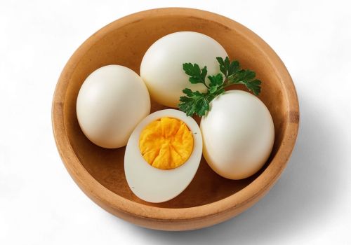 Hard-boiled eggs as a quick high-protein snack for menopause energy and blood sugar balance